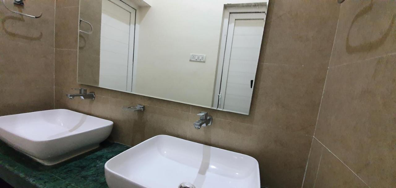 Kuttālam Shree Suites المظهر الخارجي الصورة